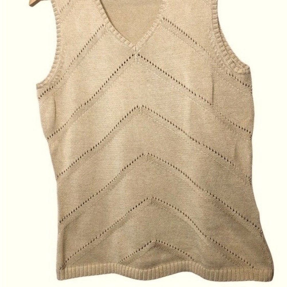 Cutter & Buck Tan Beige V-Neck Chevron Pointelle Knit Sweater Womens Vest Size S - Picture 3 of 8